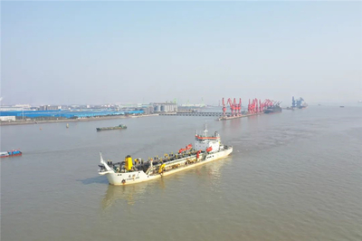 南通營船港航道疏浚工程順利通過完工驗收，助力碼頭建設與管理優化